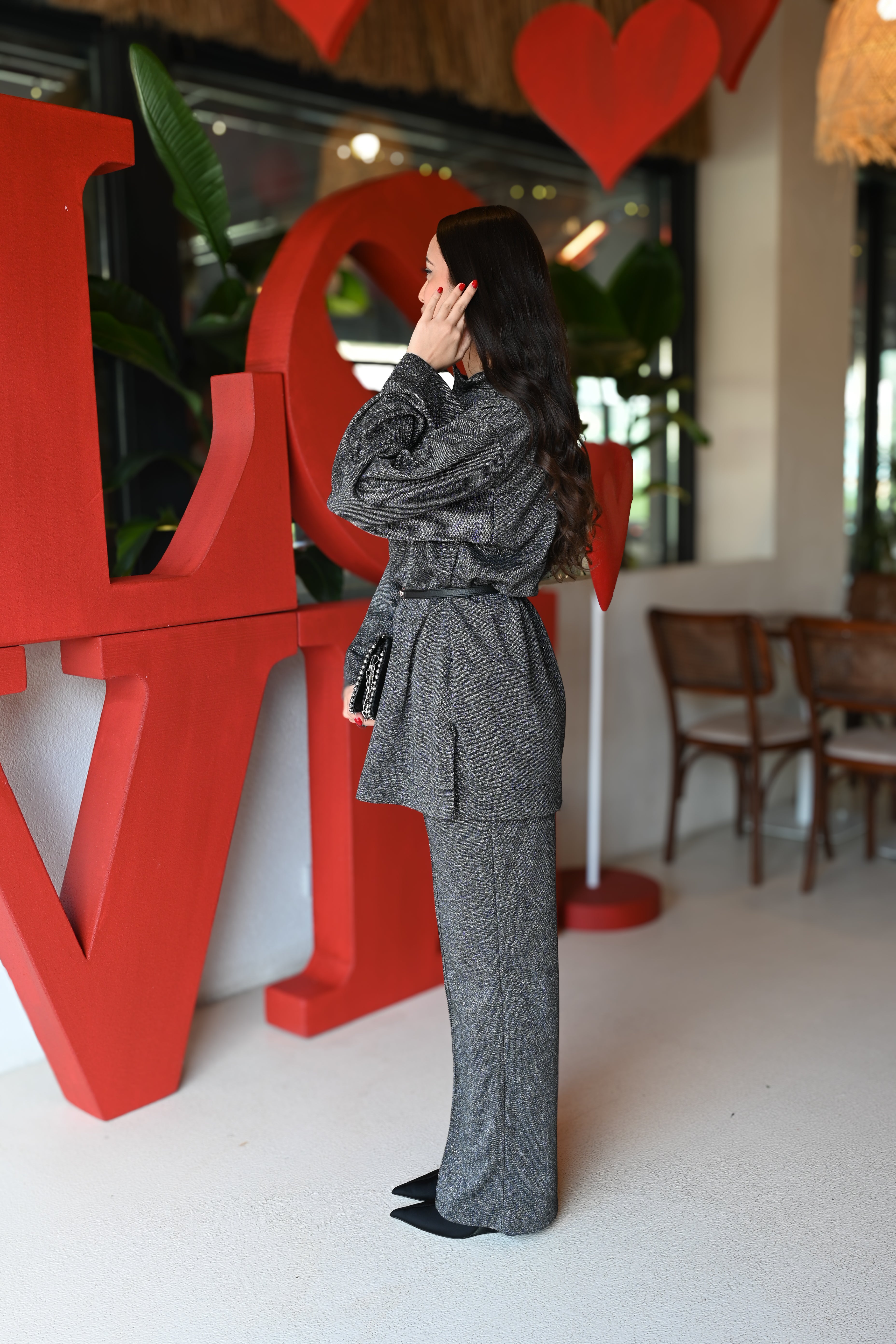 Çift Fermuarlı Kemer Detaylı Takım