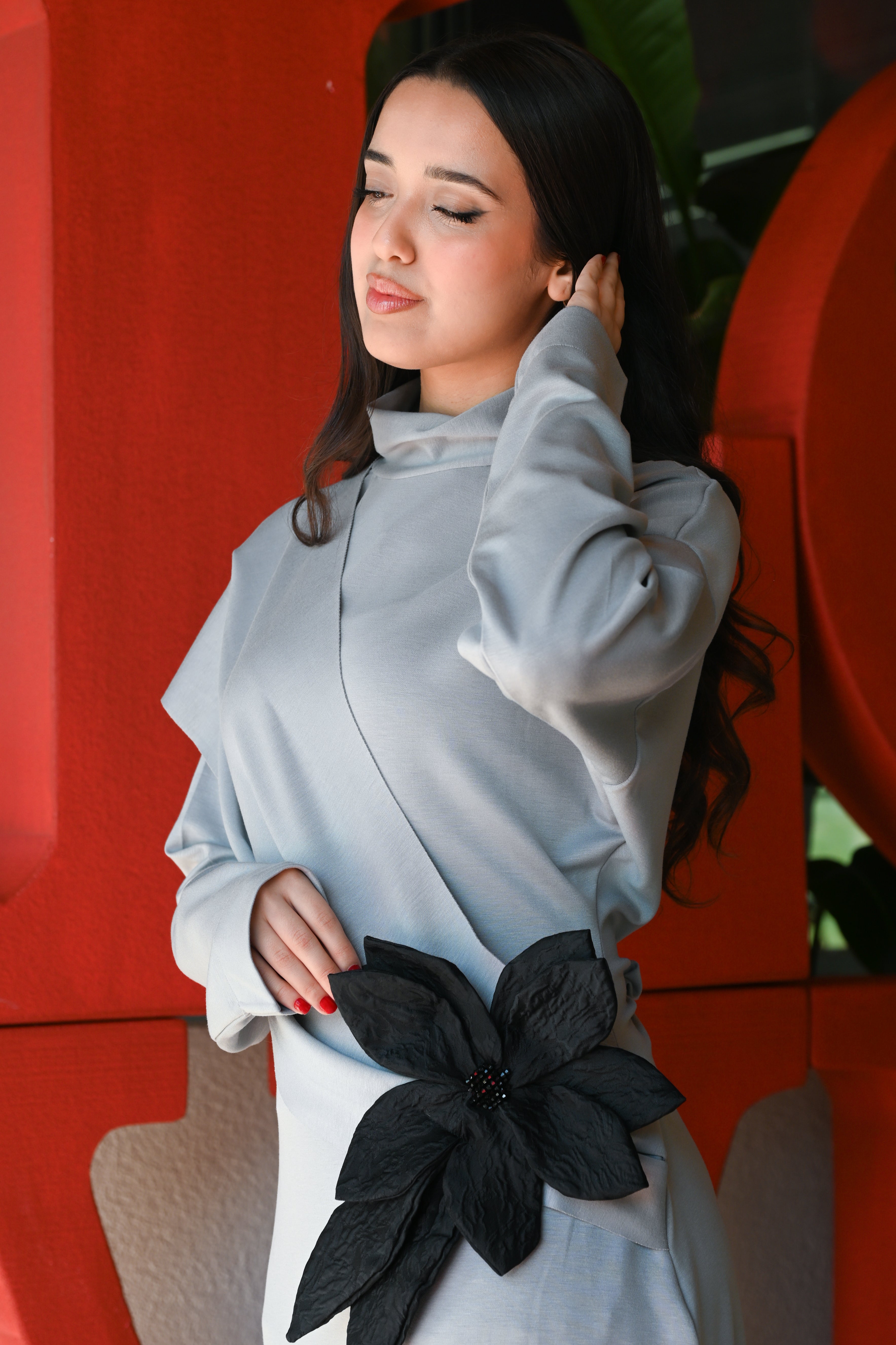 Çiçek Detaylı Elbise