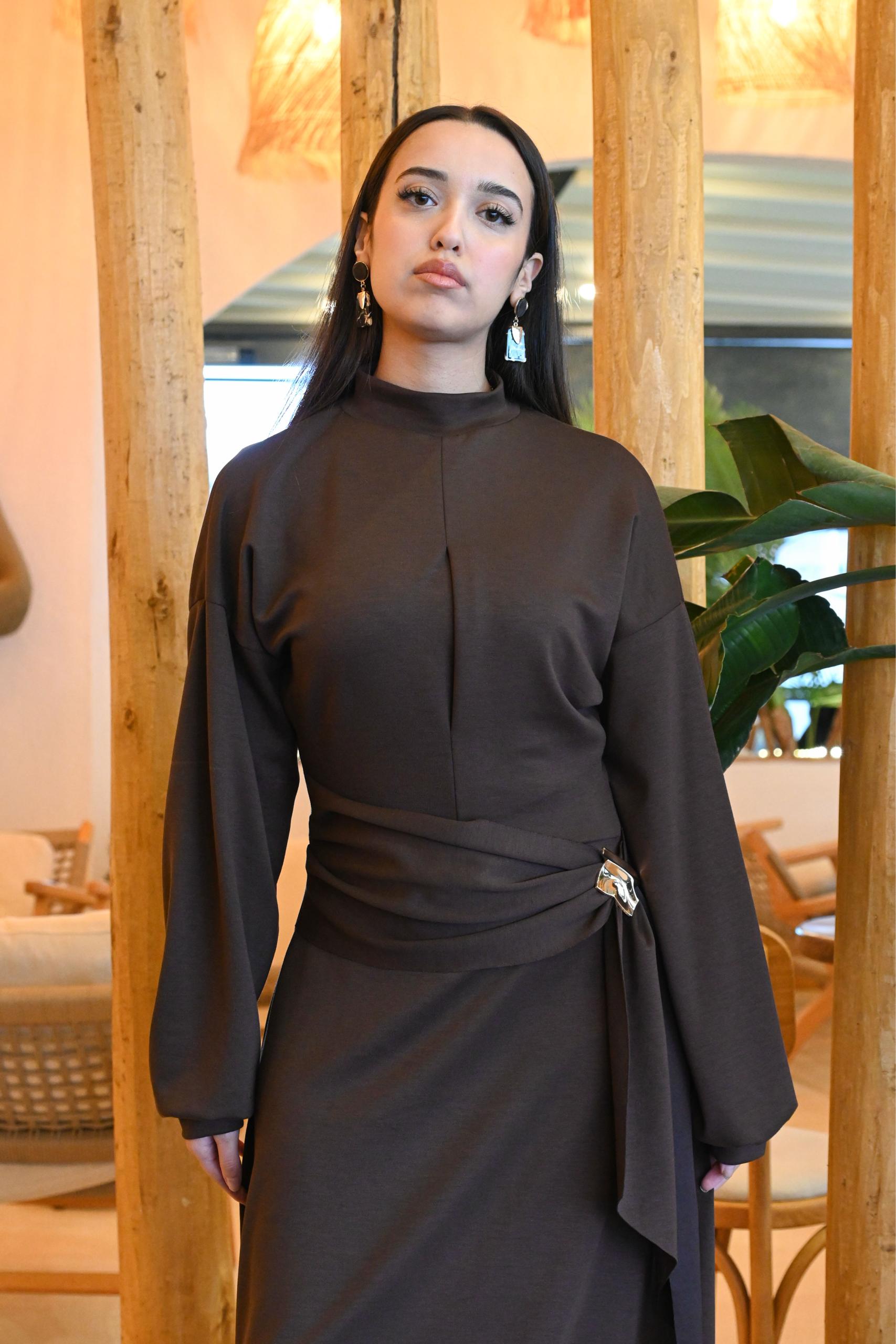 Gold Broş Detaylı Elbise